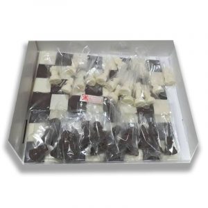 ajedrez completo de chocolate