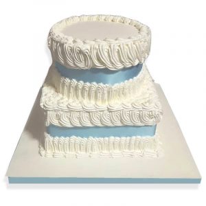 Torta de dos pisos de crema