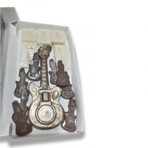 guitarra electrica de chocolate