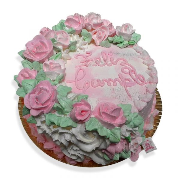 Torta decorada con rosas de crema