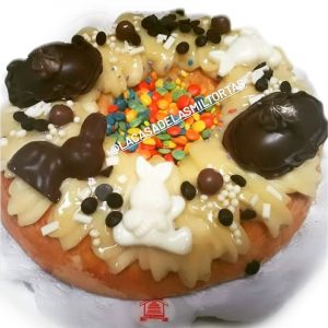 rosca con figuras de chocolate
