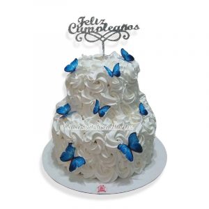 Torta dos pisos mariposas