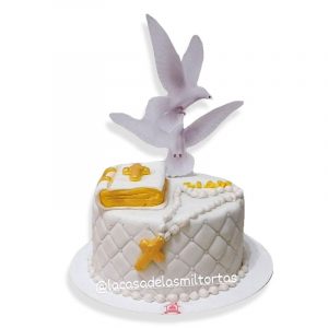 Torta comunión paloma paz